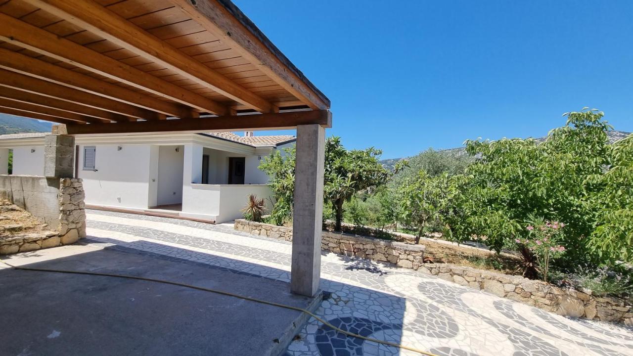 Villa Biriculi ドルガーリ エクステリア 写真